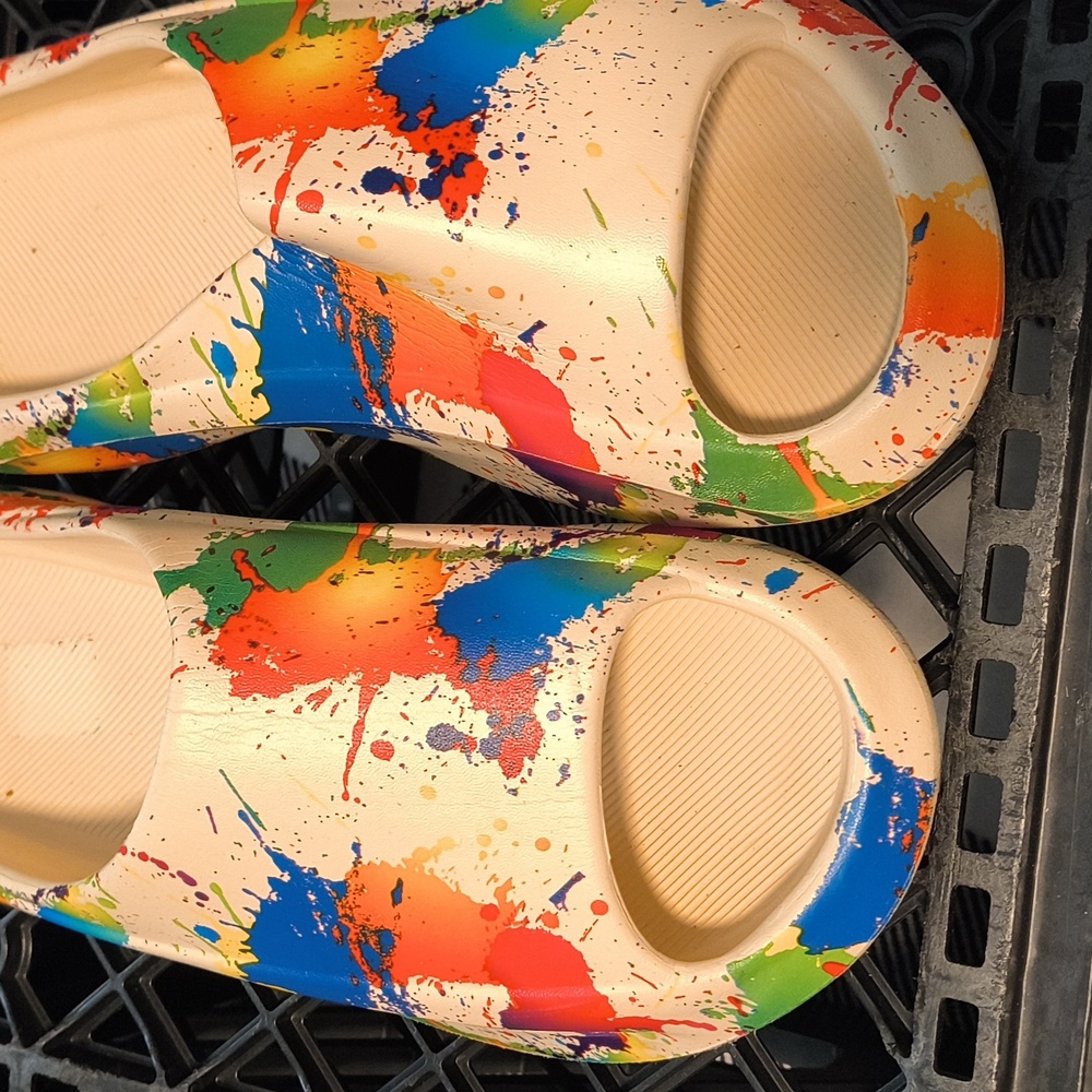 Comfy Paint Splat Slides